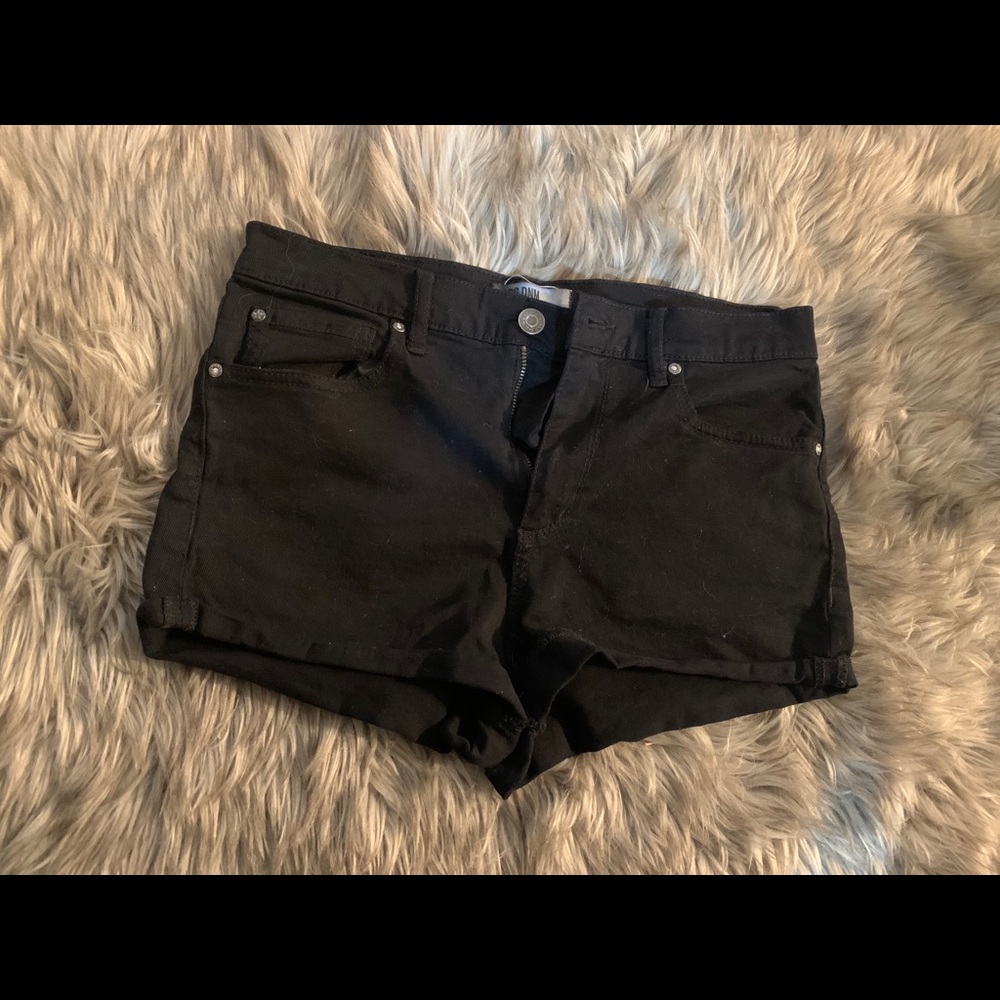 GARAGE shorts